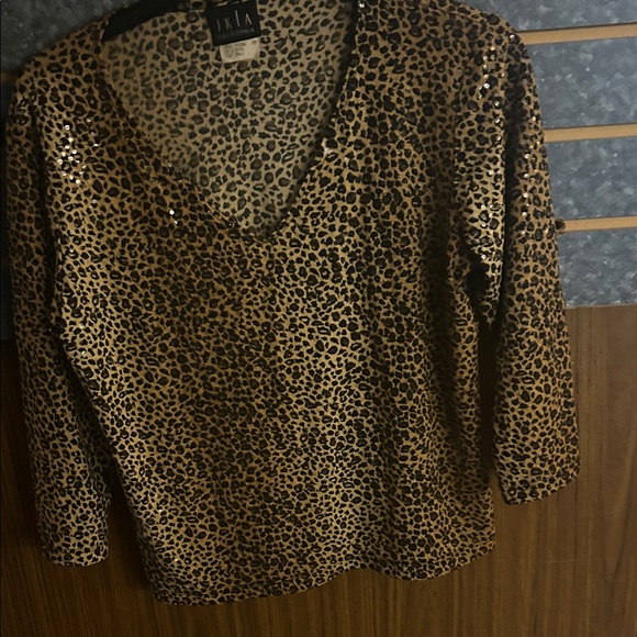 Tops - Leopard Print Sequin Top